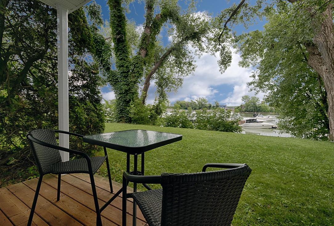 Auberge Handfield Et Spa Saint-Marc-sur-Richelieu Exterior foto