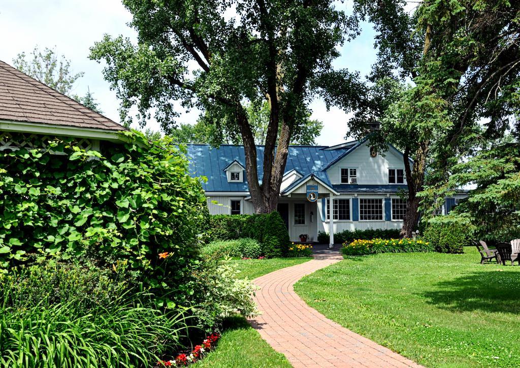 Auberge Handfield Et Spa Saint-Marc-sur-Richelieu Exterior foto